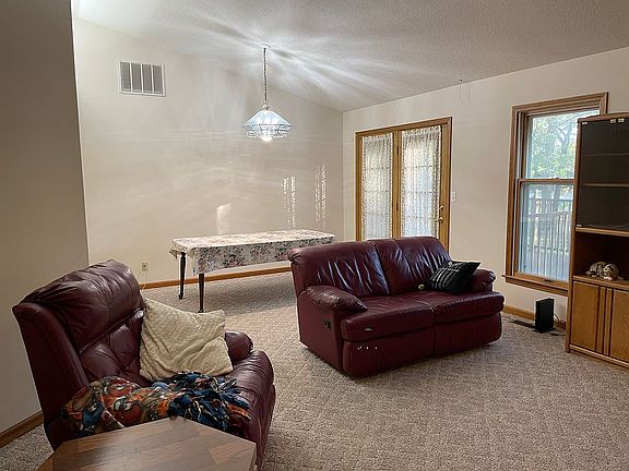 Living room , dining area.