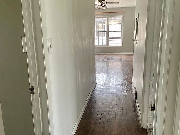 5th image of 1210 West E St