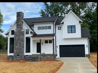 101 Crystal Creek Rd, Randleman, NC 27317