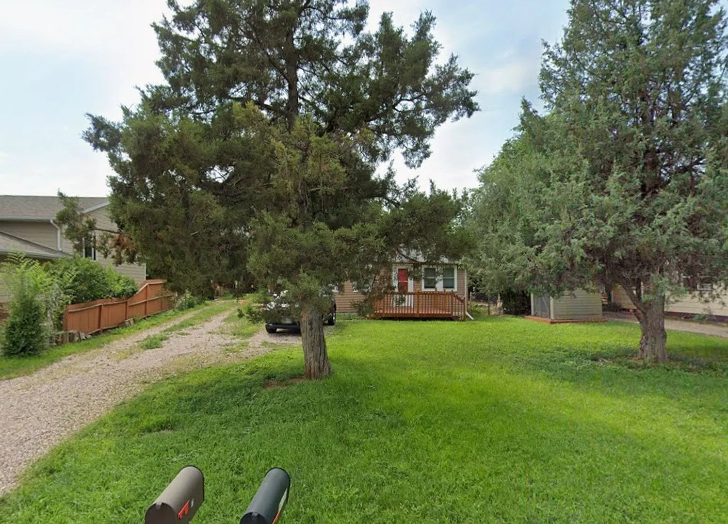 * Limitedtime: One Month Free * West Rapid 2 Bedroom, 1 Bath Home For Rent — Photo 2