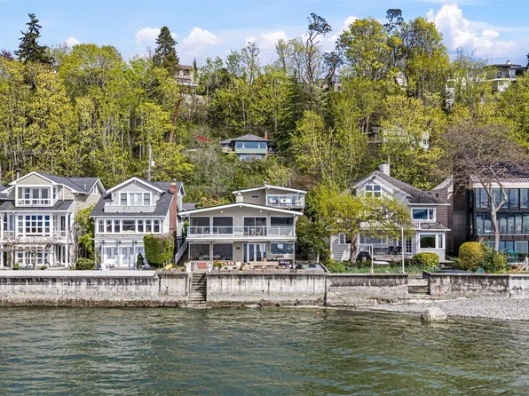 7125 & 7123 Beach Drive SW, Seattle, WA 98136