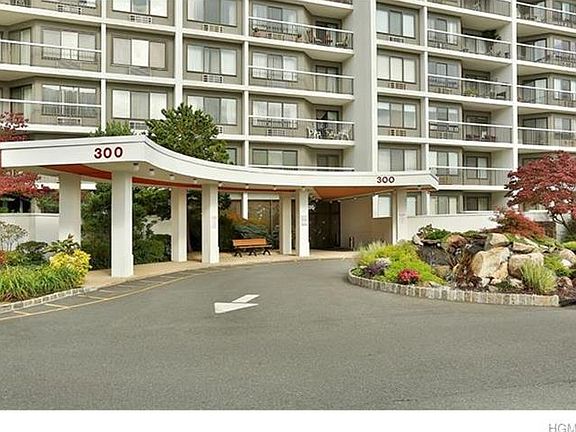2nd image of 300 High Point Dr APT 307