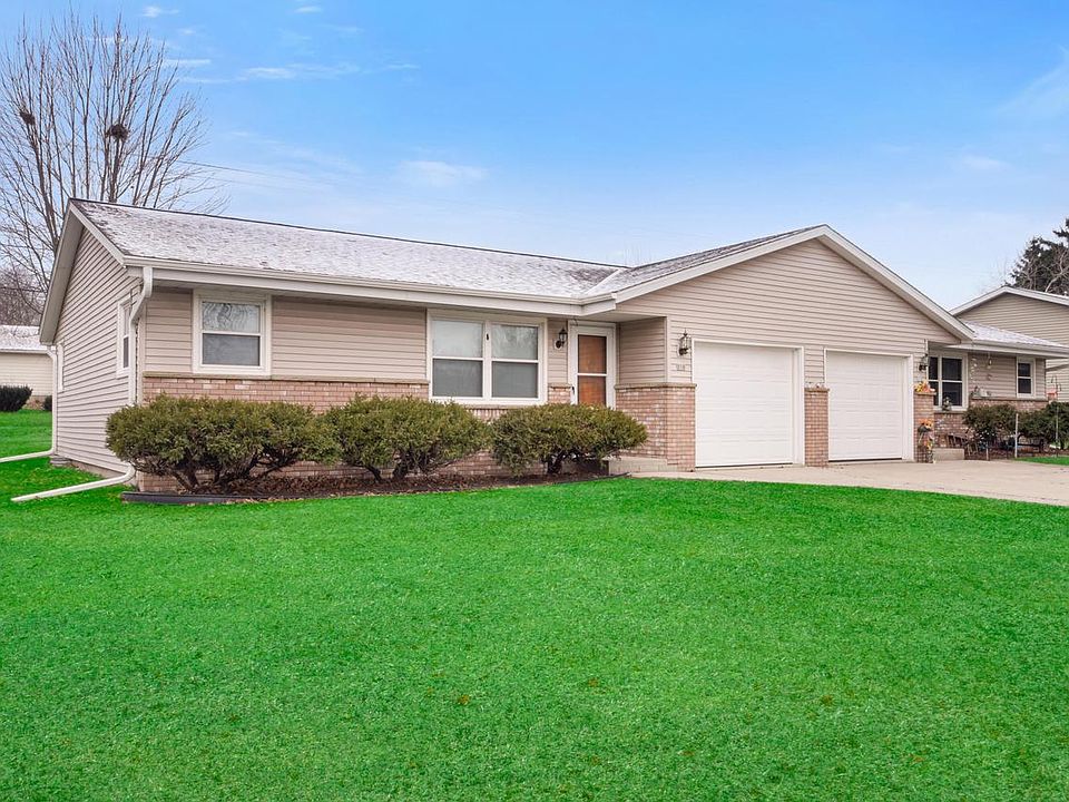 1st image of 318 Municipal DRIVE #320