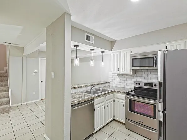 889 Dublin Dr, Richardson, TX