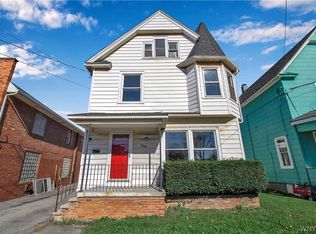 339 West Ave, Lockport, NY 14094