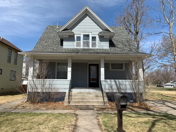 115 D St, Central City, NE 68826