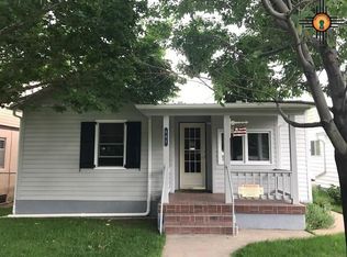 605 S 4th St, Raton, NM 87740