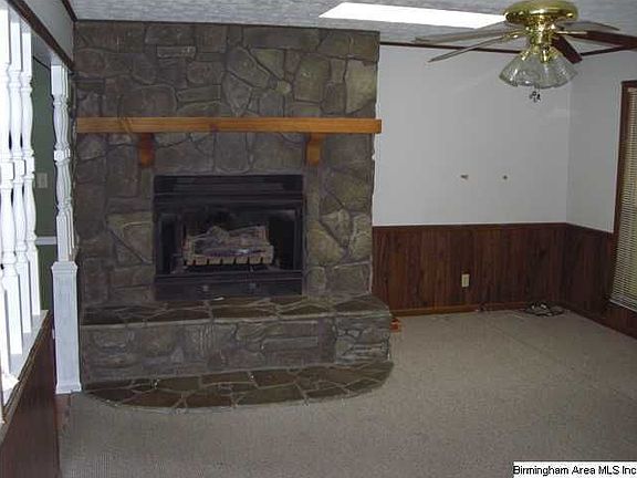 5th image of 308 Poplar St