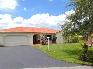 15001 Windover Way, Davie, FL 33331