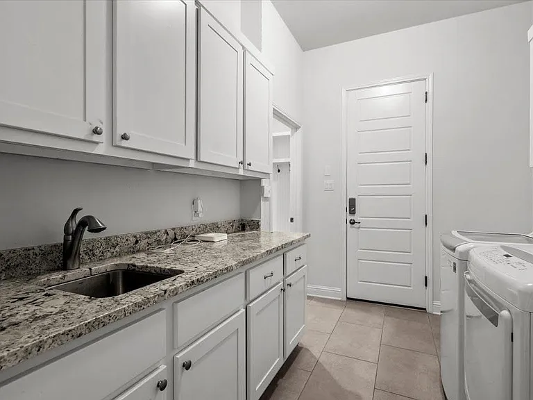 4108 Bison Bnd — Photo 22