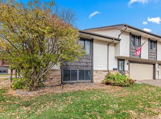 7714 York Ln N, Brooklyn Park, MN 55443