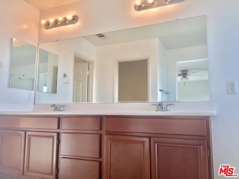 41183 Bank Ct — Photo 8