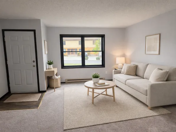 26 Independence Rd, East Stroudsburg, PA