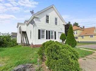 16 Laurel St, Clinton, MA 01510