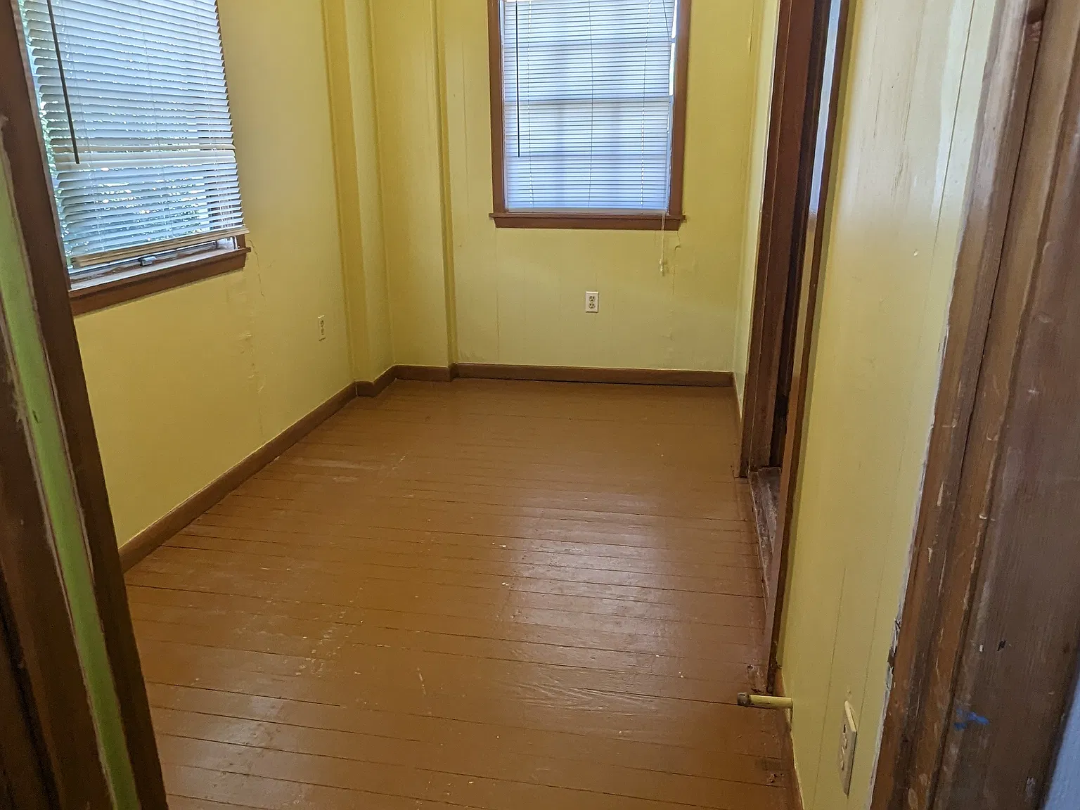 2 bed, 1250 sqft, $900 — Photo 4