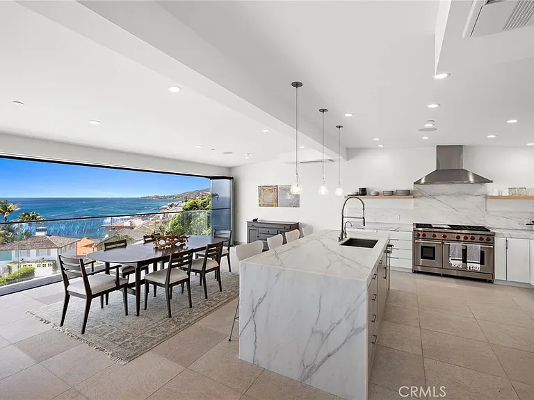 2629 Victoria Dr — Photo 4