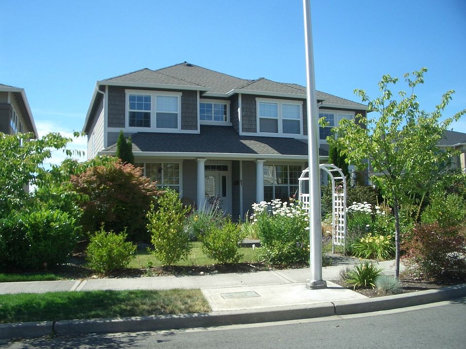 2nd image of 5715 Francis Ct SE