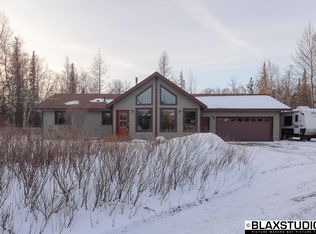 3260 N Dove Ln, Palmer, AK 99645