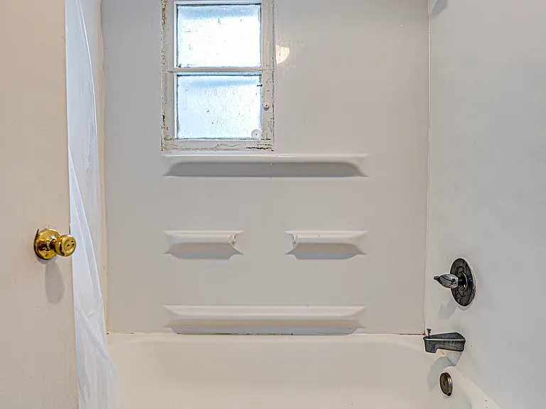 457 Talma St #2 — Photo 13