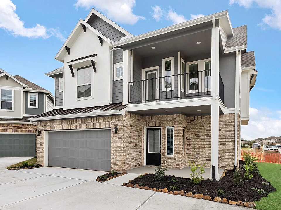 1st image of 15858 Invergelder Dr