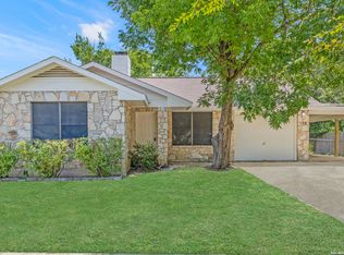 135 Bluebonnet Cir, Boerne, TX 78006