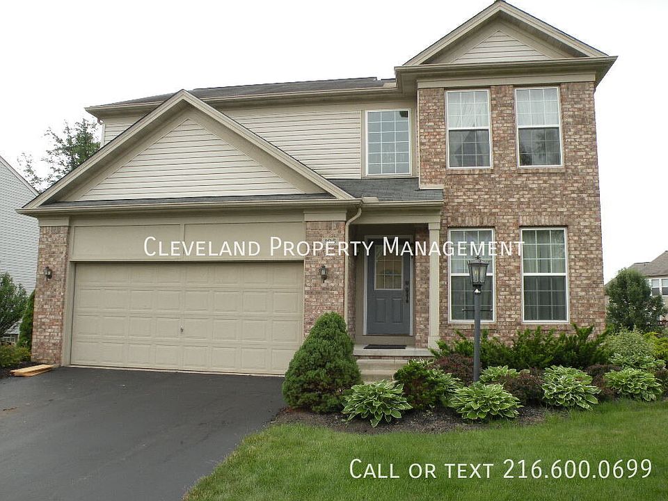 1st image of 105 Renaissance Ct