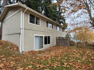 2604 N Wycoff Ave, Bremerton, WA 98312