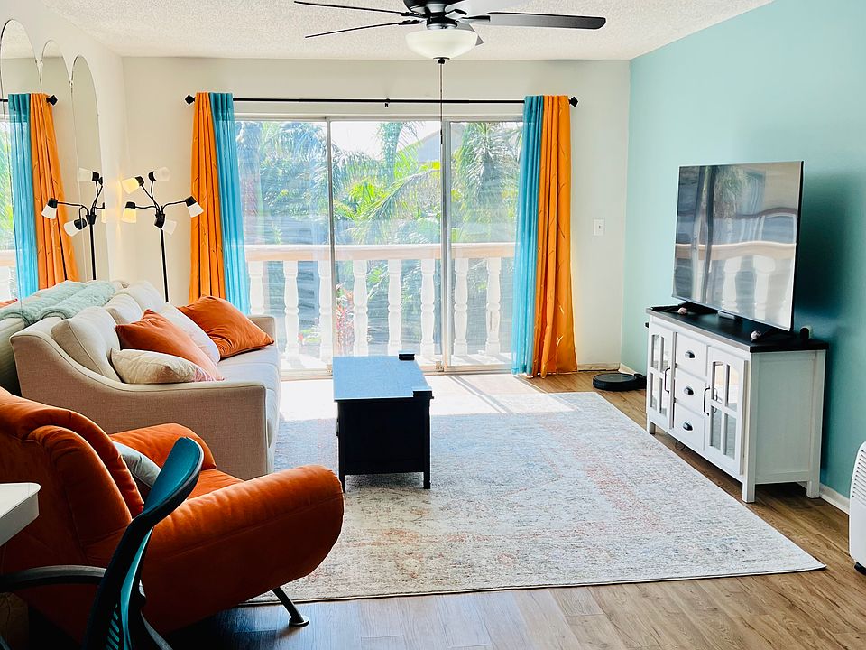 1st image of 3704 Broadway APT 215