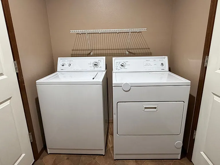 907 Fawn Cir — Photo 16