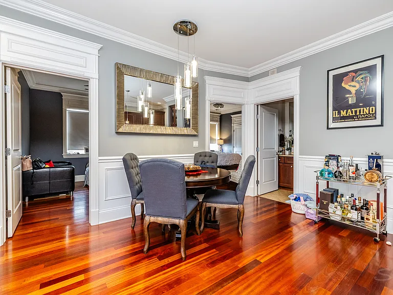 2540 W Diversey Ave #401 — Photo 6