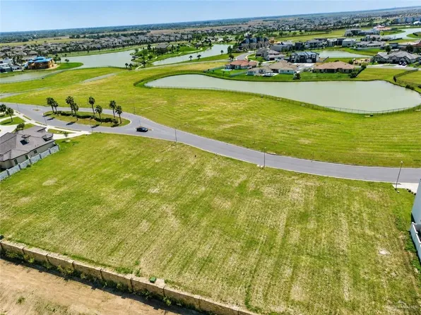 4560 Estancia Pkwy, McAllen, TX 78504