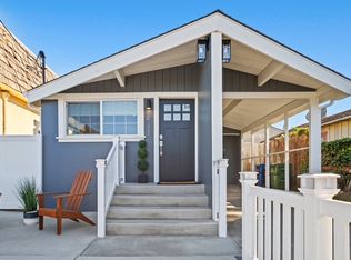 411 7th St, Pacific Grove, CA 93950