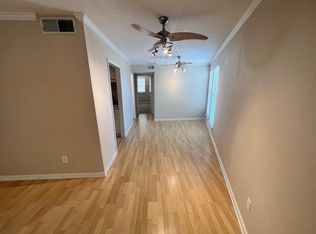 5113 W Esplanade Ave APT B, Metairie, LA 70006