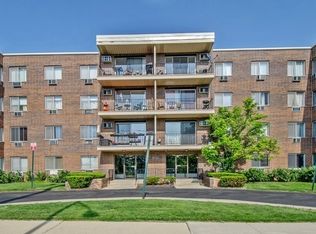 9445 Kenton Ave APT 206, Skokie, IL 60076
