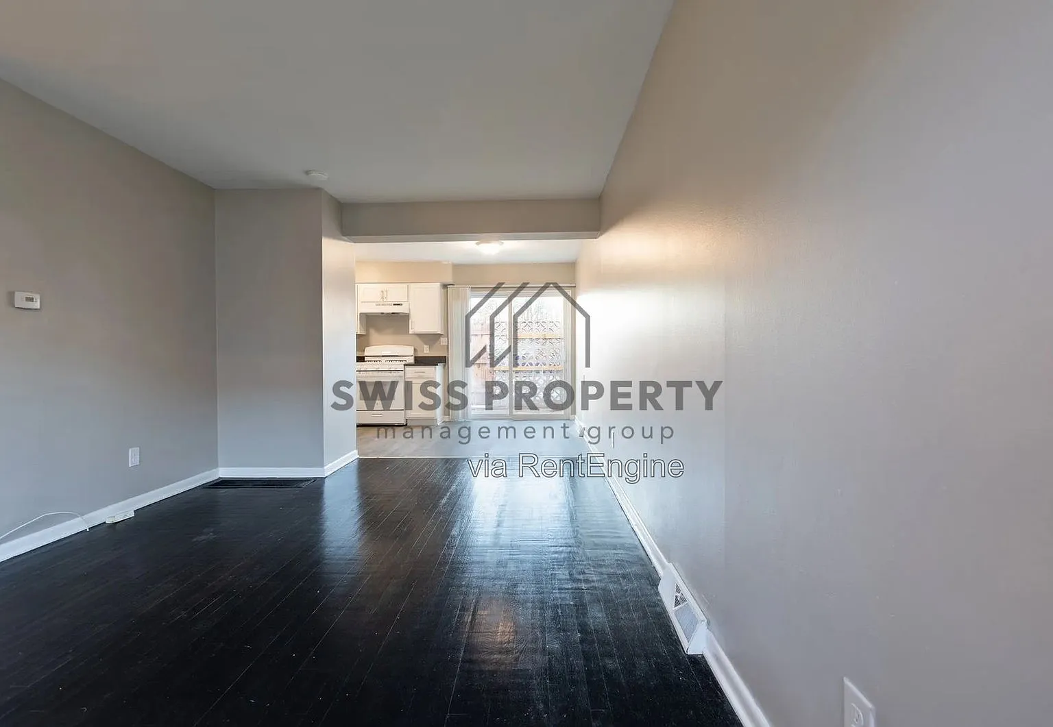 2 bed, 1.0 bath, 875 sqft, $1,150 — Photo 2