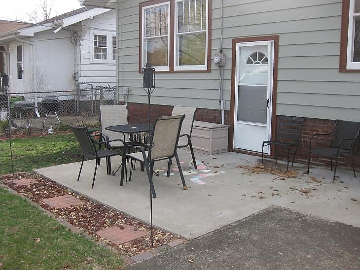 2nd image of 2044 S 4th St