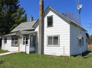 N7910 11th Rd, Westfield, WI 53964