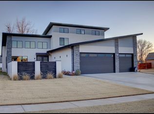 2241 W Decatur St, Broken Arrow, OK 74011