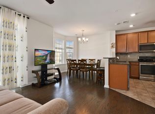 15 Veterans Dr, Wood Ridge, NJ 07075