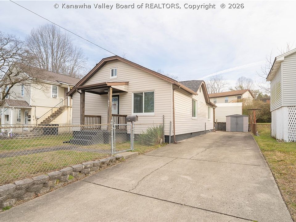 1st image of 934 Meadow Dr