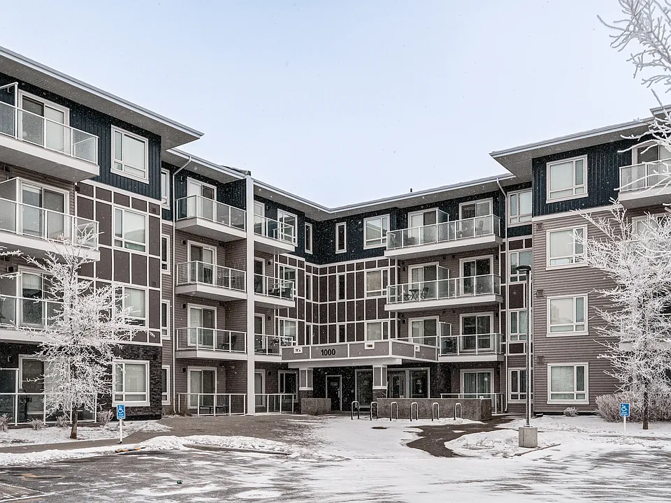 76 Cornerstone Ave NE #1311