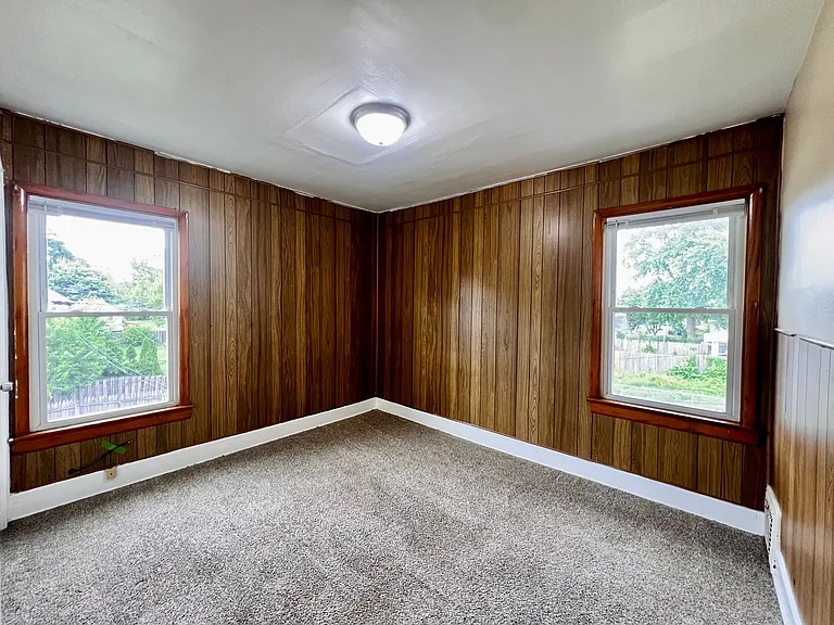 1233 Halstead St — Photo 12