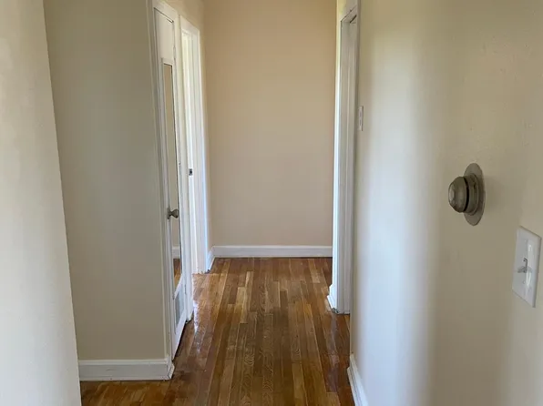 958 Gipson St, Prattville, AL 36066