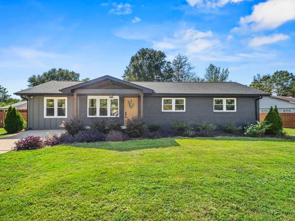 14 Dunlap Dr, Greenville, SC 29605