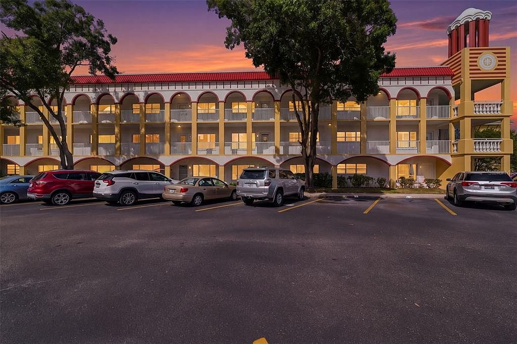 2430 Florentine Way APT 58