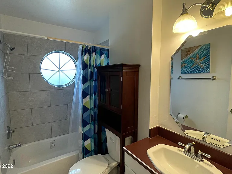 1425 Malibu Cir NE #111 — Photo 32
