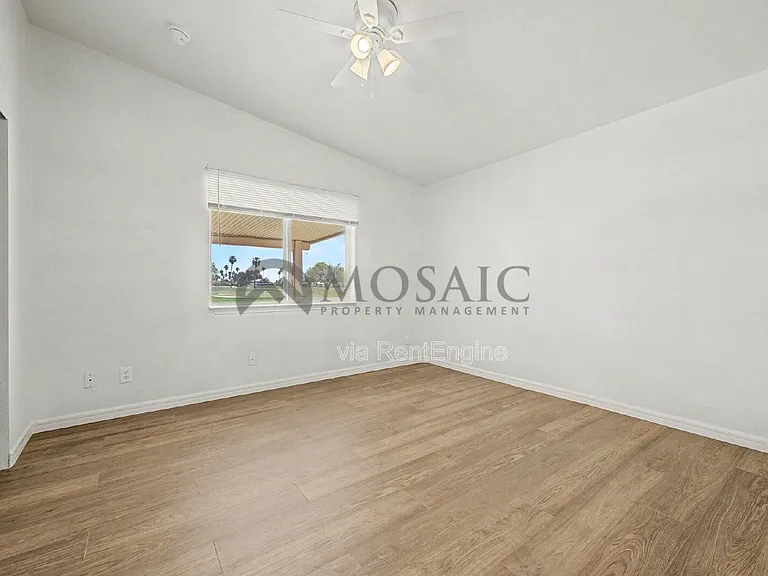 1625 S 74th St — Photo 28