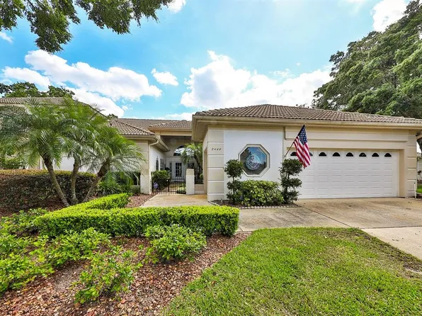 2446 Sweetwater Country Club Dr, Apopka, FL 32712
