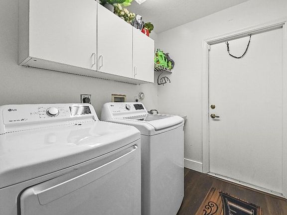 2nd image of 5160 Sabal Gardens Lane #1