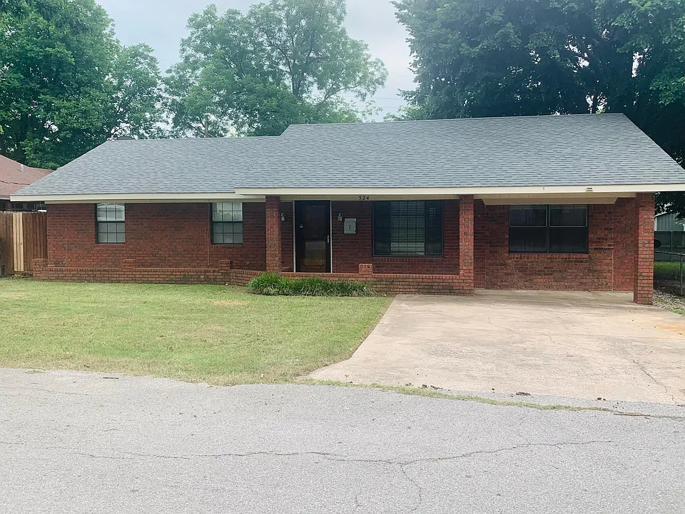 524 Hammers Rd